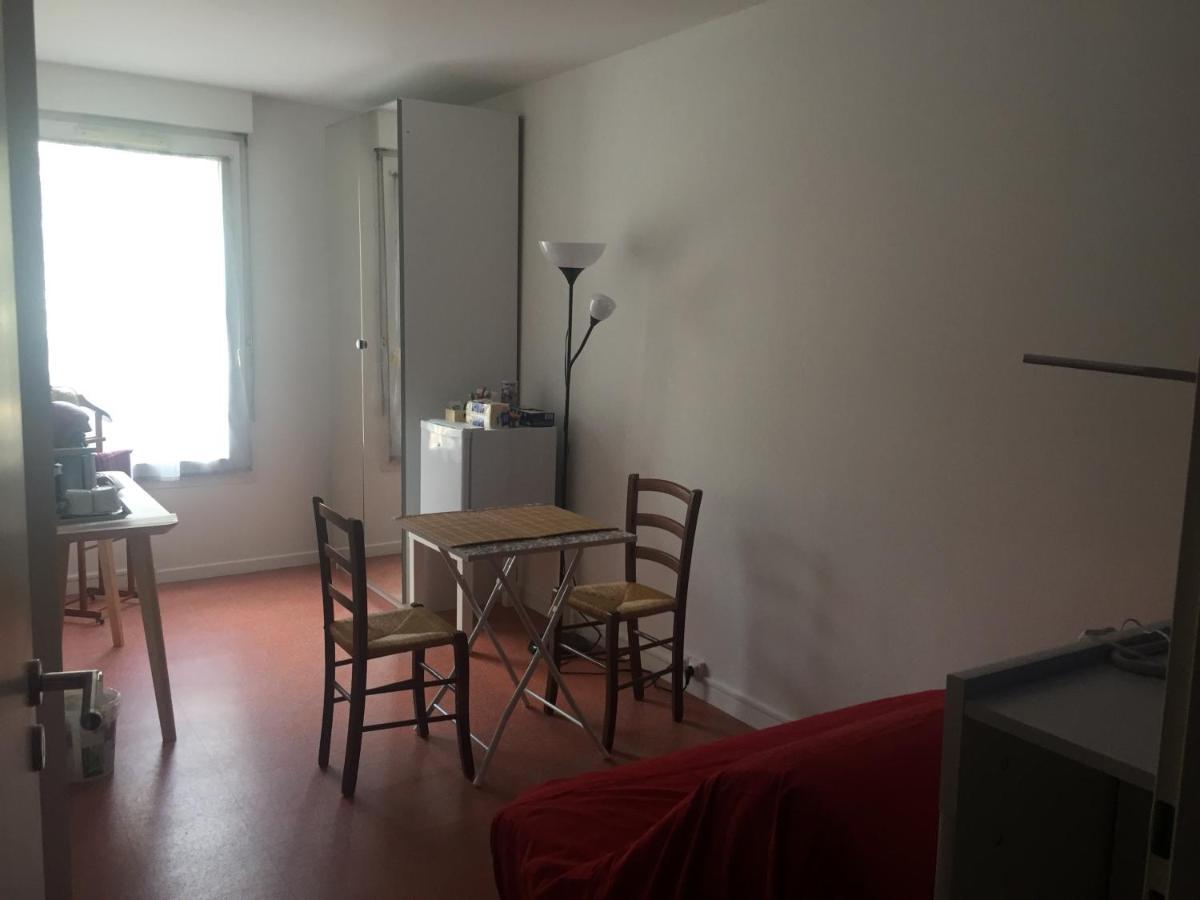 B&B Mimi Totem Βιλερμπάν Εξωτερικό φωτογραφία