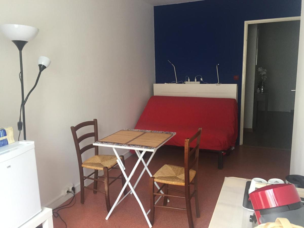 B&B Mimi Totem Βιλερμπάν Εξωτερικό φωτογραφία